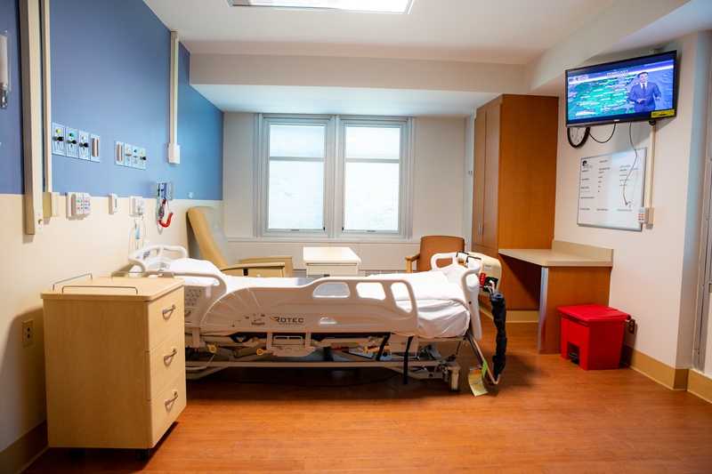 image of patient recovery room