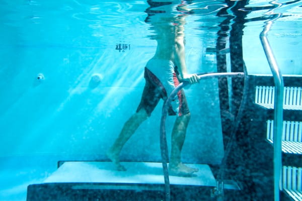 under water treadmill